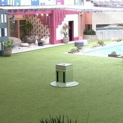 Central Reality tweet media