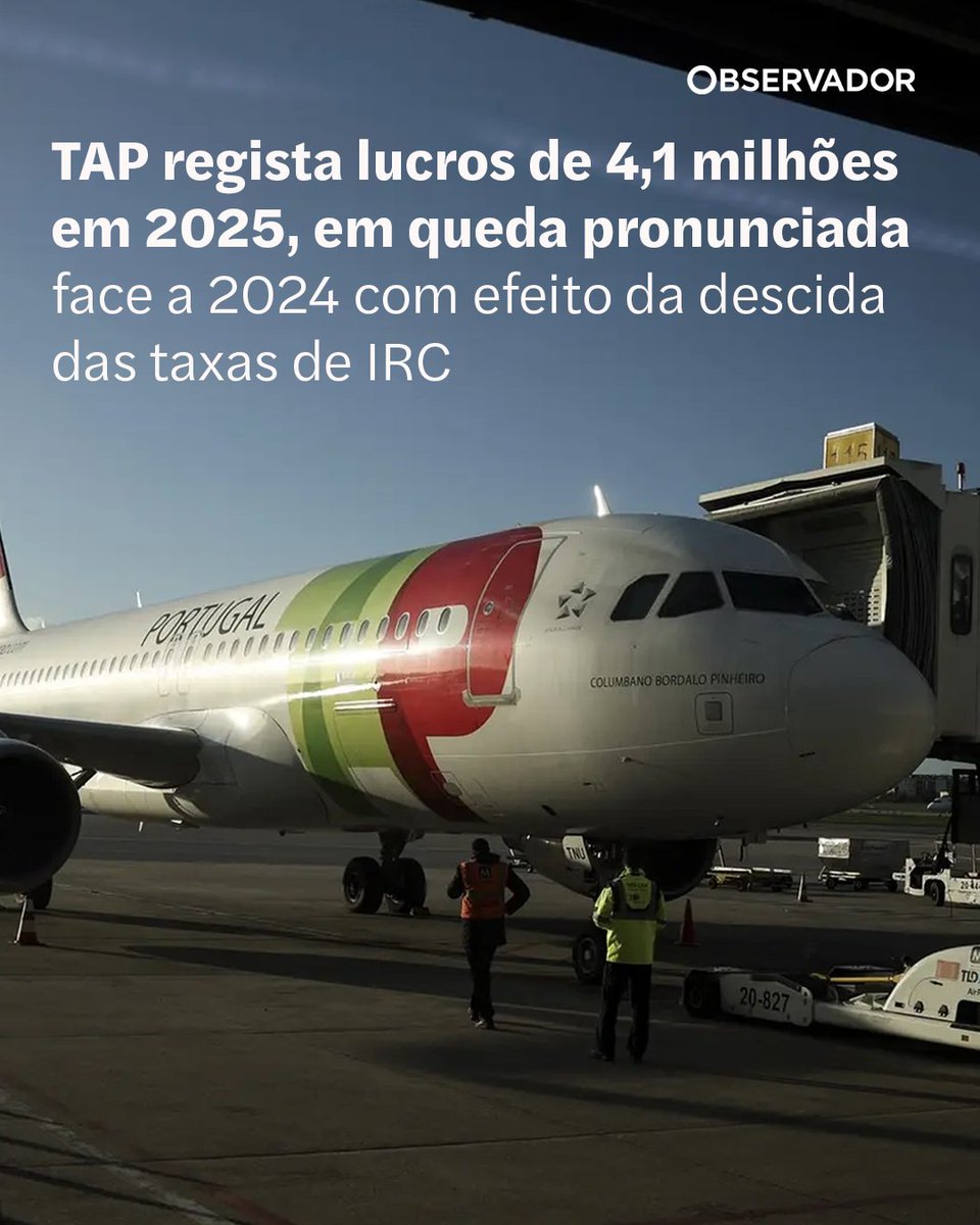 observadorpt's tweet image. Atribuindo a queda a um efeito extraordinário no IRC, a TAP anuncia lucros de 4,1 milhões em 2025, em queda pronunciada face a 2024.

Saiba mais no link nos comentários.

(📸 Lusa)

#TAP #Empresas #Economia #Aviação #Sociedade