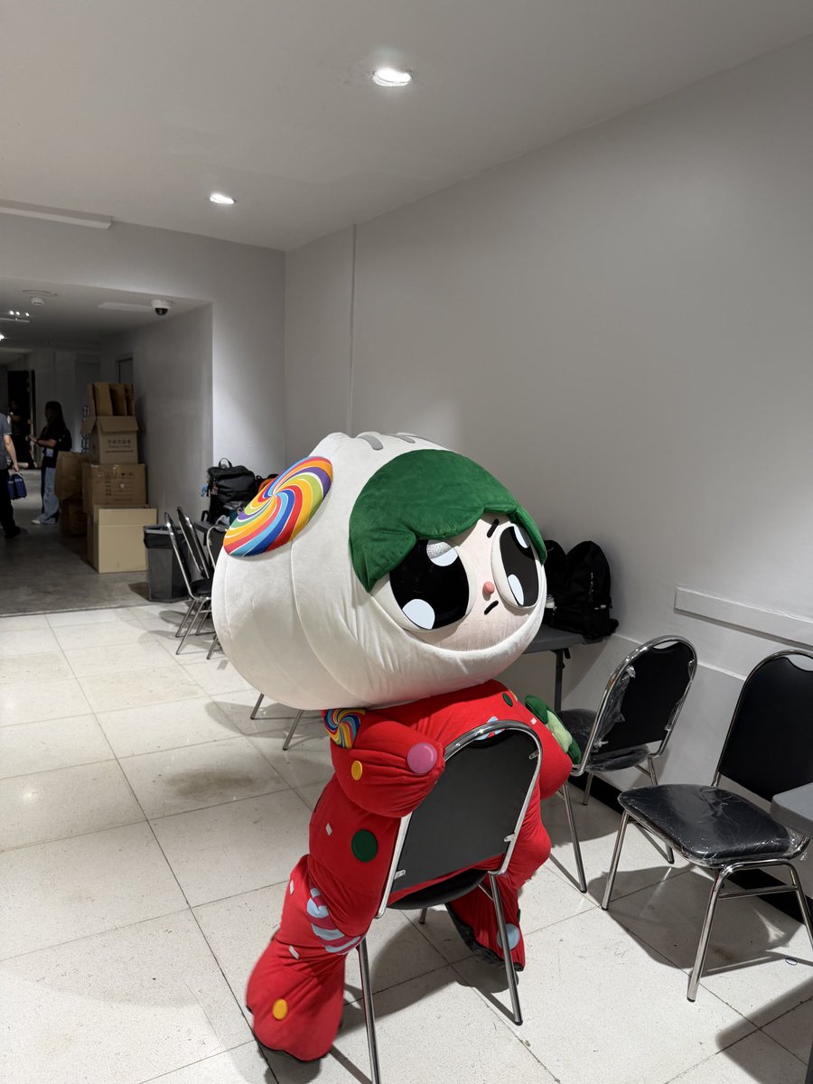 엥버터 tweet media