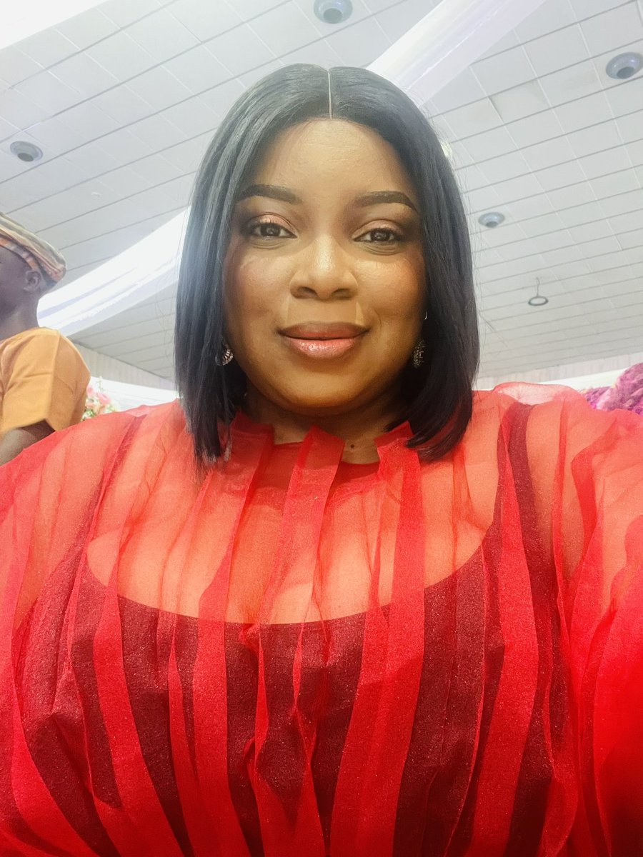 Inioluwa Ayomide(Haryor Beauty Regal) tweet media