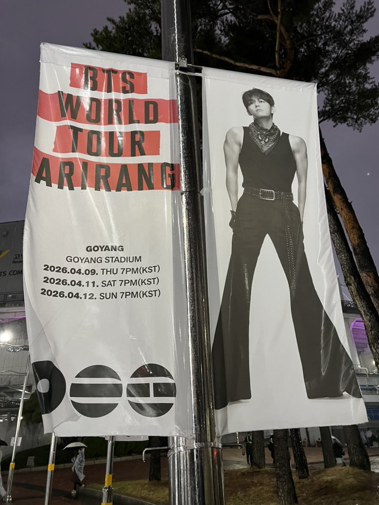 백도라 tweet media