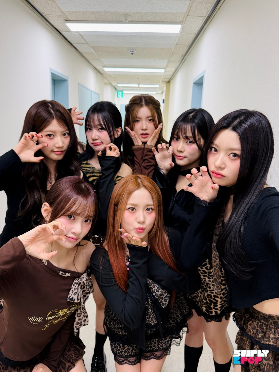 _Simplykpop's tweet image. It was only a matter of time💟
Our love for CSR is something we Can't Hide Anymore💝

#CSR #첫사랑 #숨길_수_없는_맘인걸 
#SimplyKpop #심플리케이팝