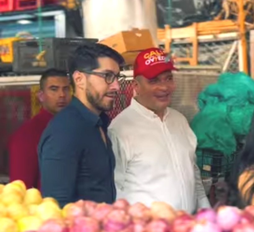 CaliSosVos's tweet image. Políticos del partido de la U en el Valle, partido Liberal y exfuncionarios de la Alcaldía de #Cali como Juan Reyes Kury y Gobernación del Valle como Juan Martín Bravo, ahora hacen campaña con el Centro Democrático.

En la candidatura de Paloma Valencia y Oviedo.

#CaliSosVos