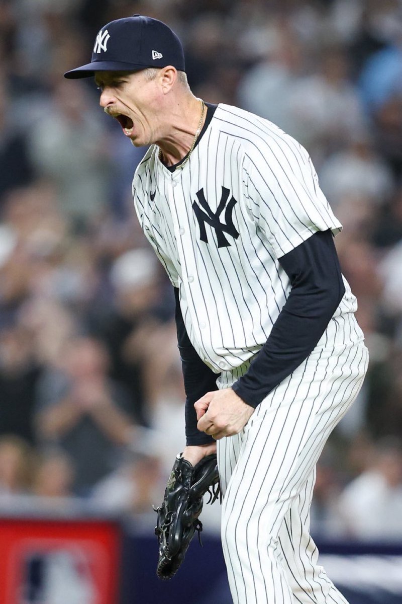 Fireside Yankees tweet media