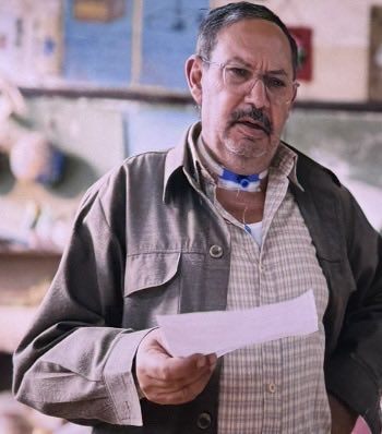 استمتعت بالفيلم المصري الكوميدي#برشام بطولة عدد من الطلبة من كبار السن عدا هاري بوتر..😃
مدة الفيلم 110 دقيقة تجري أحداثه بإيقاع سريع في يوم واحد "امتحان اللغة العربية" لطلبة الثانوية العامة.  "يتمتعون" بالجهل والكسل..بحيث يبحثون عن من يغششهم او يستعينون ب "براشيم" محمولة معهم