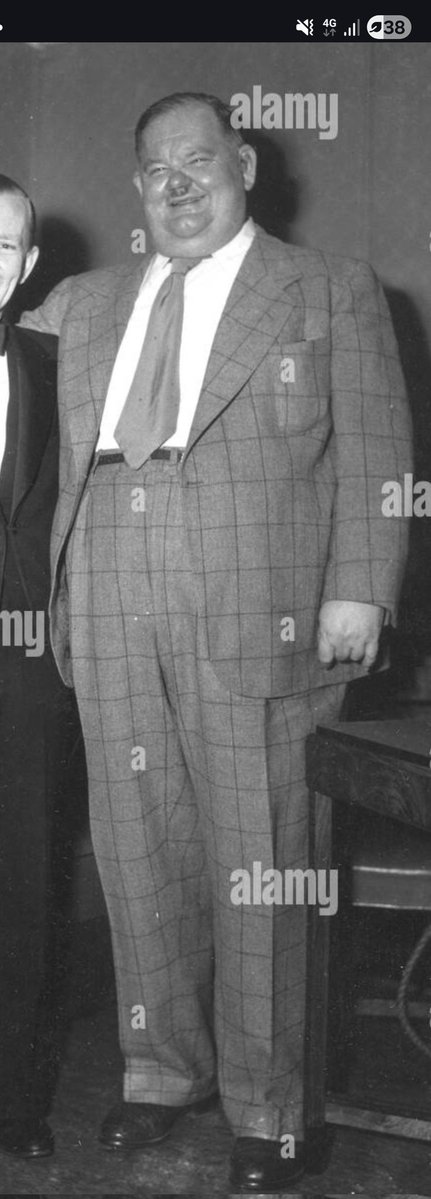 ScrewdriverShark tweet media