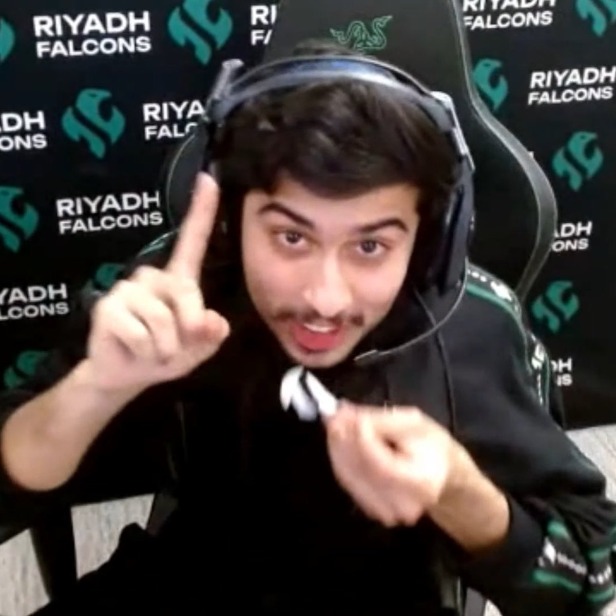 عزيـز | Just 3ziz tweet media