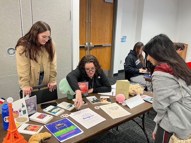 UNL Modern Languages tweet media