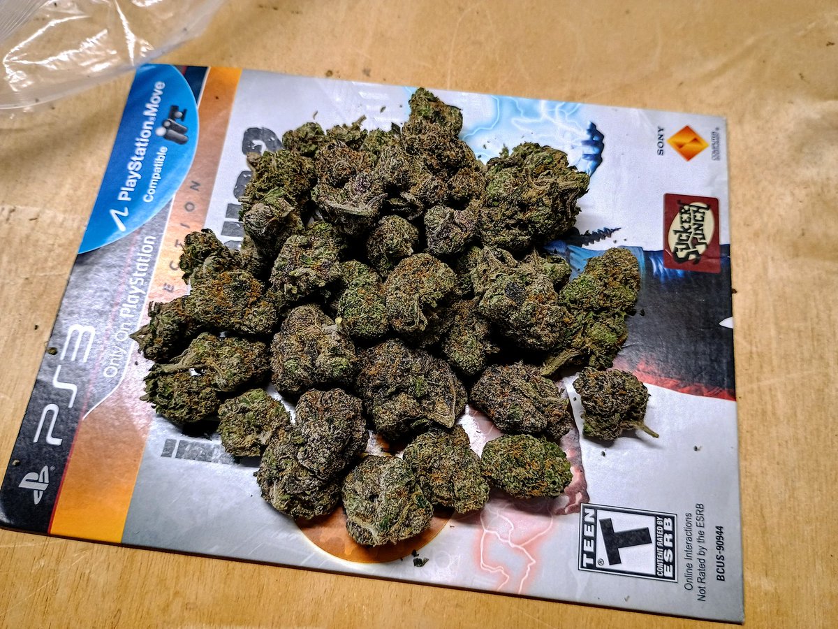 Southern Fried StoNerD tweet media