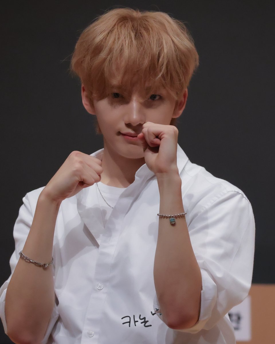 250712 싸이커스 민재

👊🏻❤️‍🔥

#싸이커스 #xikers #민재 #MINJAE 
#HAPPY_MINJAE_DAY