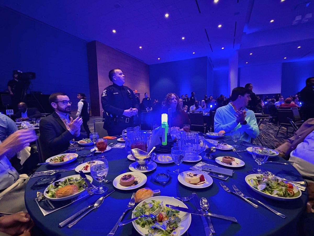 CdesignTweets's tweet photo. Another year alongside @CMPD at the annual Charlotte-Mecklenburg Police Department Foundation Luncheon.  C Design was pleased to be joined by @timmonsgroup and AME Consulting Engineers, a Salas O’Brien Company.
#VibrantTeam https://t.co/N0pEHCu4M6
