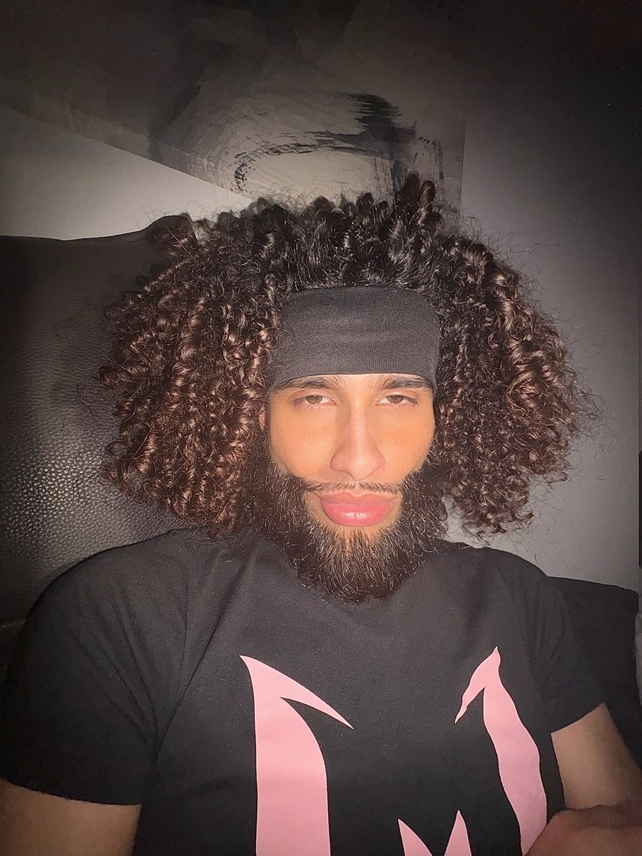 Jean 🏰 tweet media