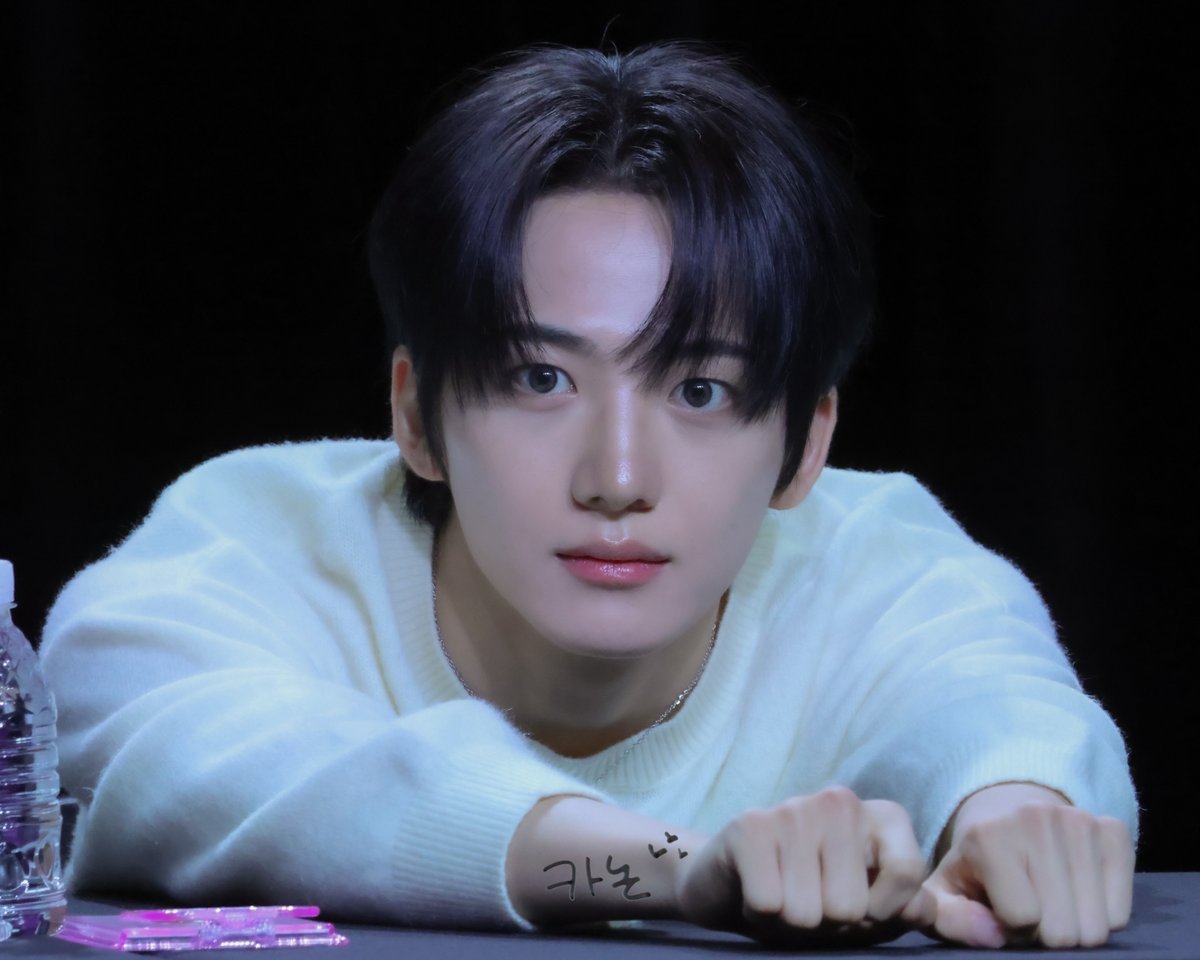 250706 싸이커스 민재

꒰՞ɞ̴̶̷̥⩊ɞ̴̶̷̥꒱֯ 💘

#싸이커스 #xikers #민재 #MINJAE 
#HAPPY_MINJAE_DAY