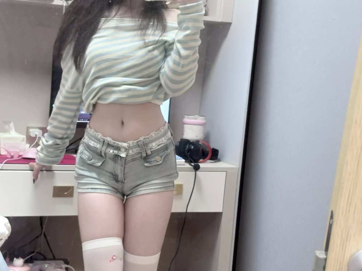 夹心咪 tweet media