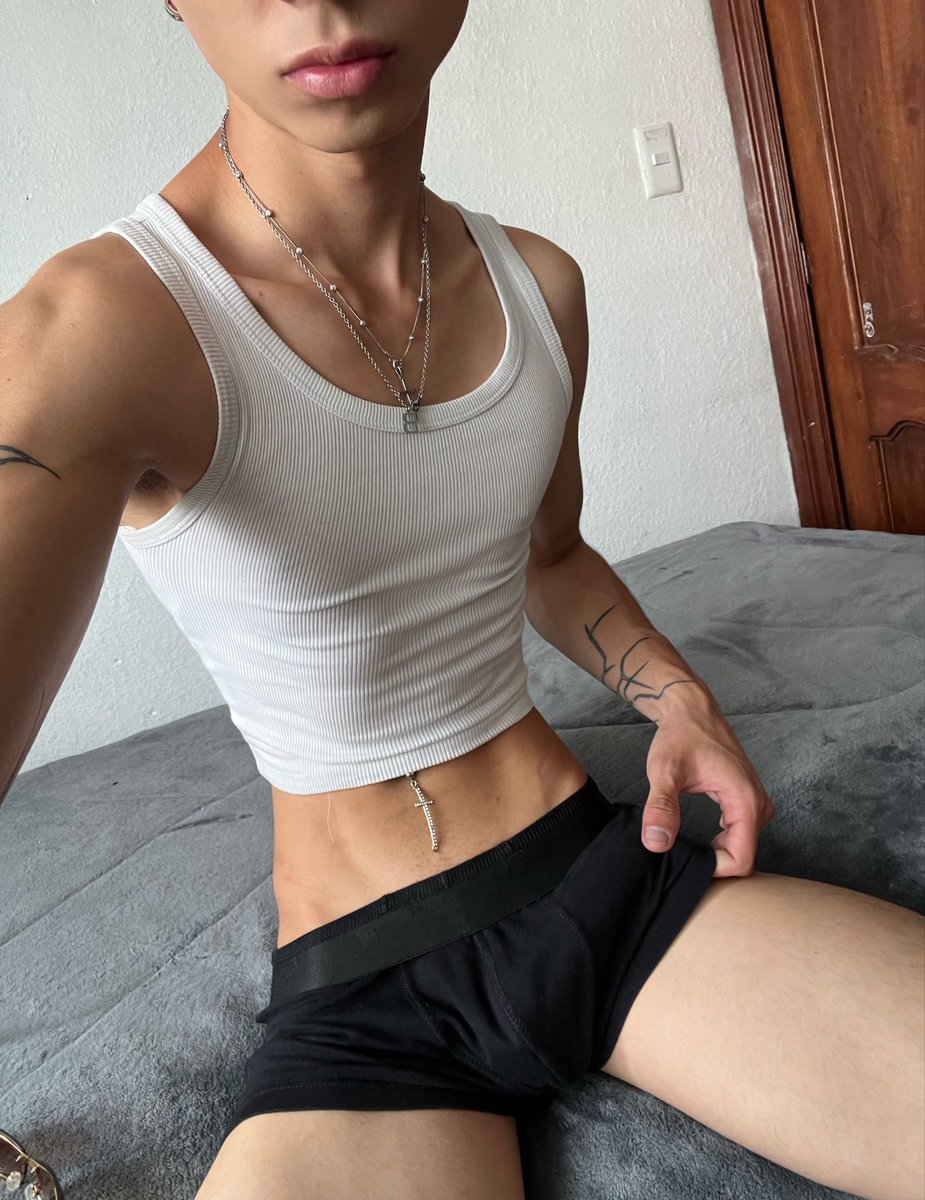 adrienreyesssa tweet media
