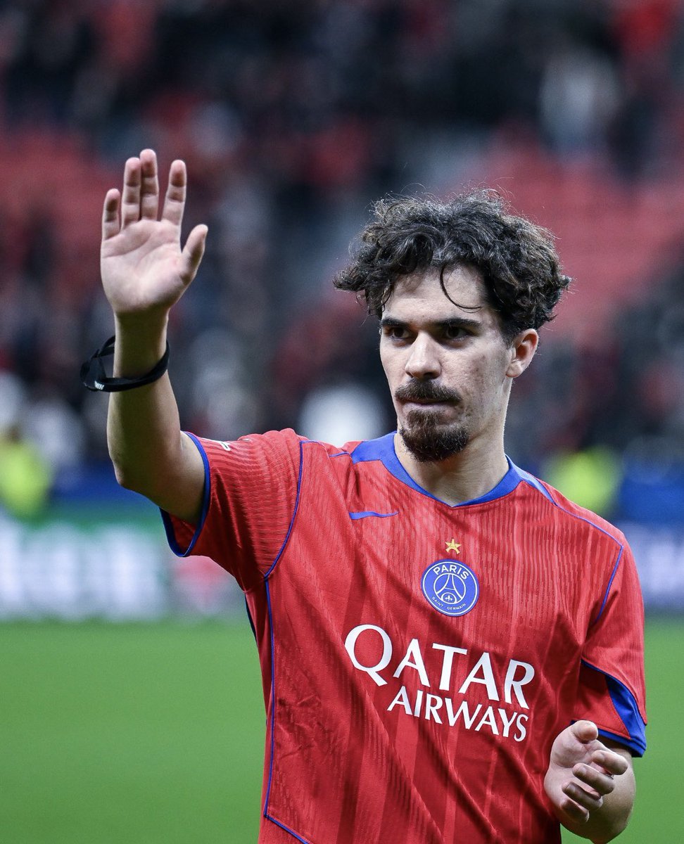 Raphinha ballon d’or tweet media