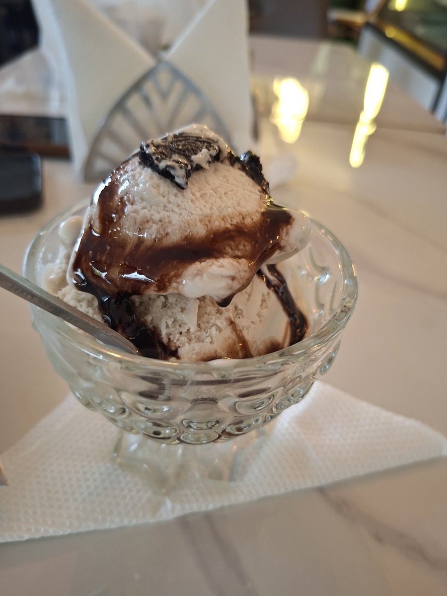 Dr. Aine @ Emotors tweet media