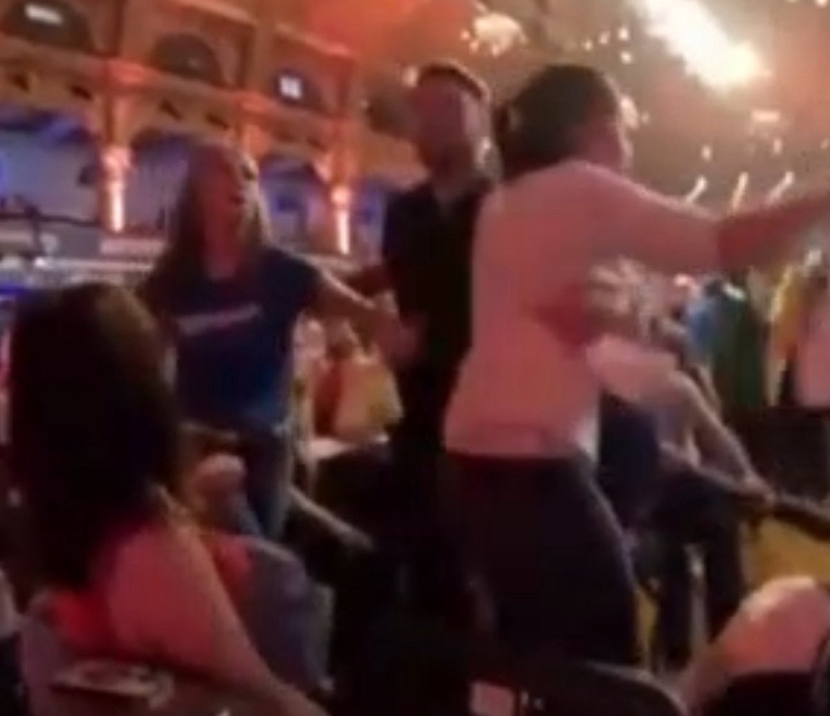 Jean Hatchet tweet media