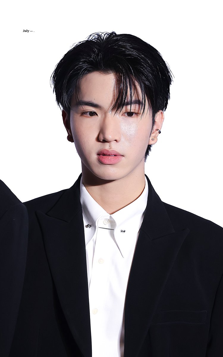 𝐉𝐮𝐥𝐲 ㅡ . tweet media