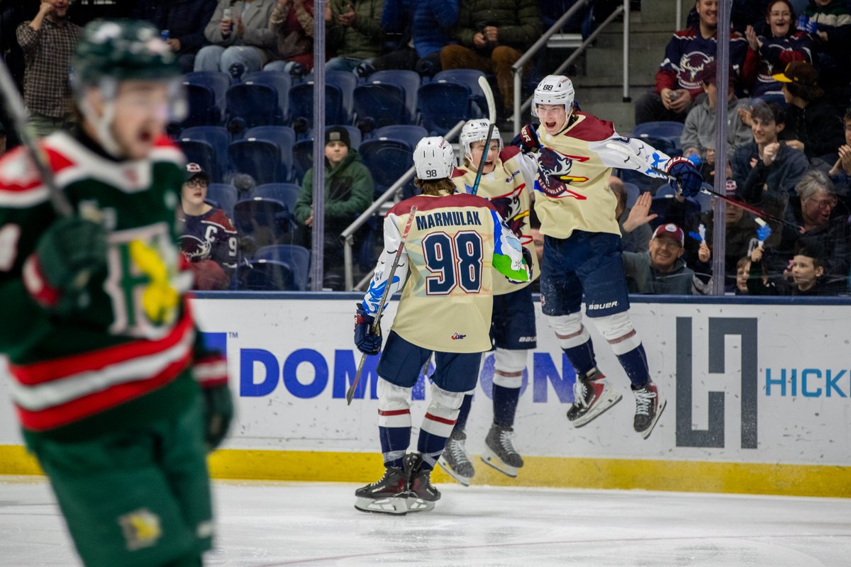 's tweet image. Five figures for a great cause 👏

A total of $10,042 was raised through our #CHLJerseyContest auction with 100% of the proceeds donated to @PC_Charity which feeds a million children each year!

Unite. Inspire. Defend.