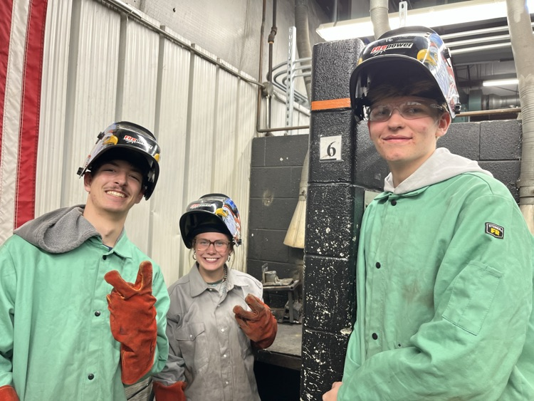 RushvilleHigh's tweet photo. Mrs. Meek hung out with the Ag Power students today! Wyatt taught Mrs. Meek about stick welding (which she says is VERY difficult). Kids are getting great experiences at RCHS! #lionsleaveitbetter https://t.co/UH2pZV2Zbo