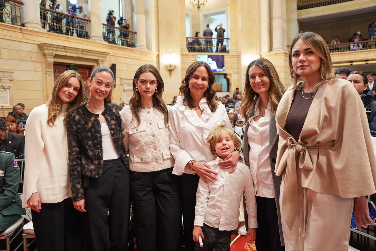 Paloma Valencia L tweet media