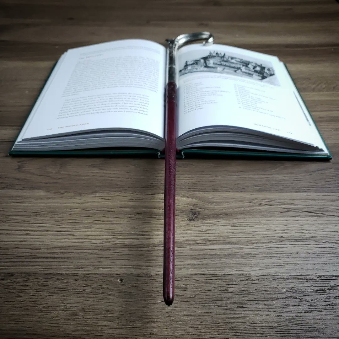 VandersWands's tweet photo. #wand #magicwand #woodwand #harrypotter https://t.co/P4EcPx3ahV
