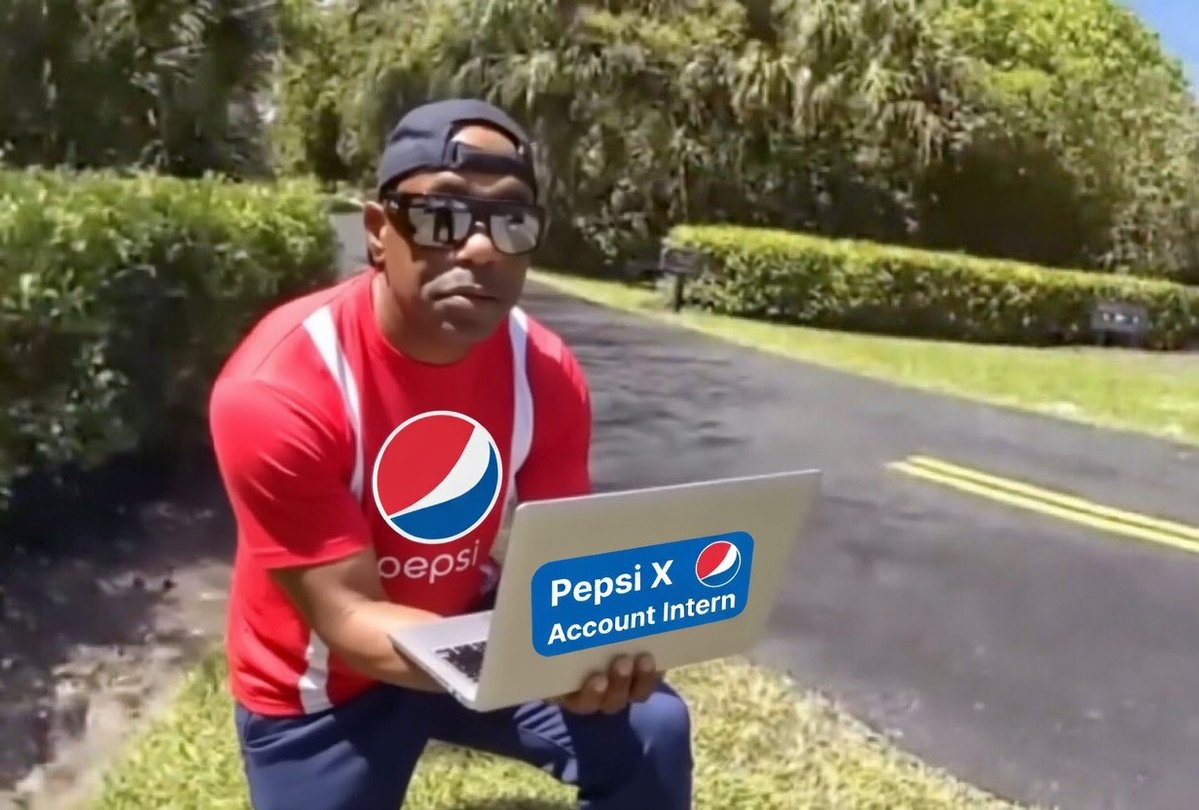 Tiger Woods Memes tweet media