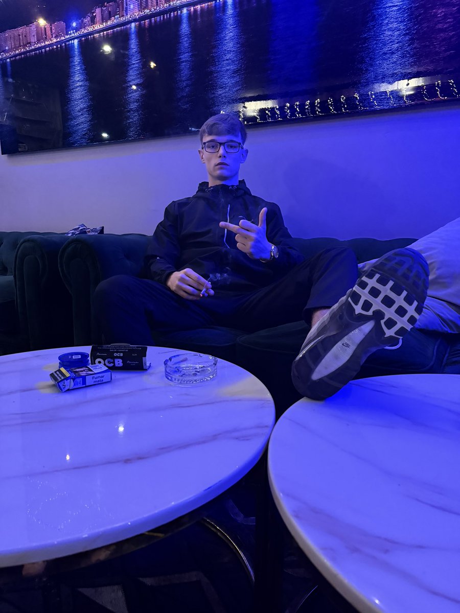 Master DB tweet media