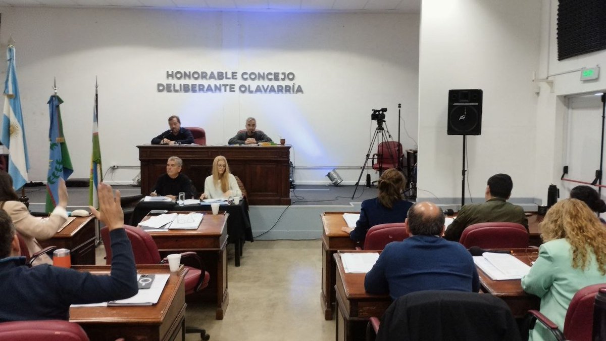 HCD_OLAVARRIA's tweet photo. El Concejo Deliberante realizó la tercera sesión ordinaria del 2026 https://t.co/RuCjwq1fWs https://t.co/u6UeTWa9vp