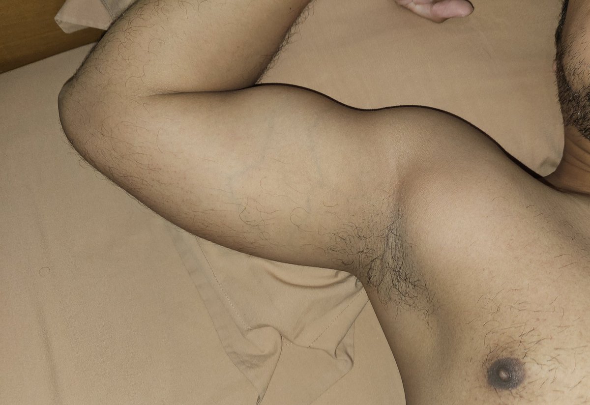 exposed armpits tweet media