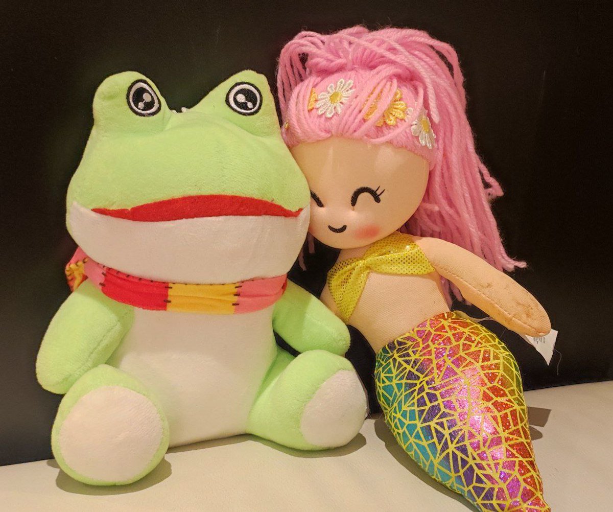 Get Out Frog tweet media