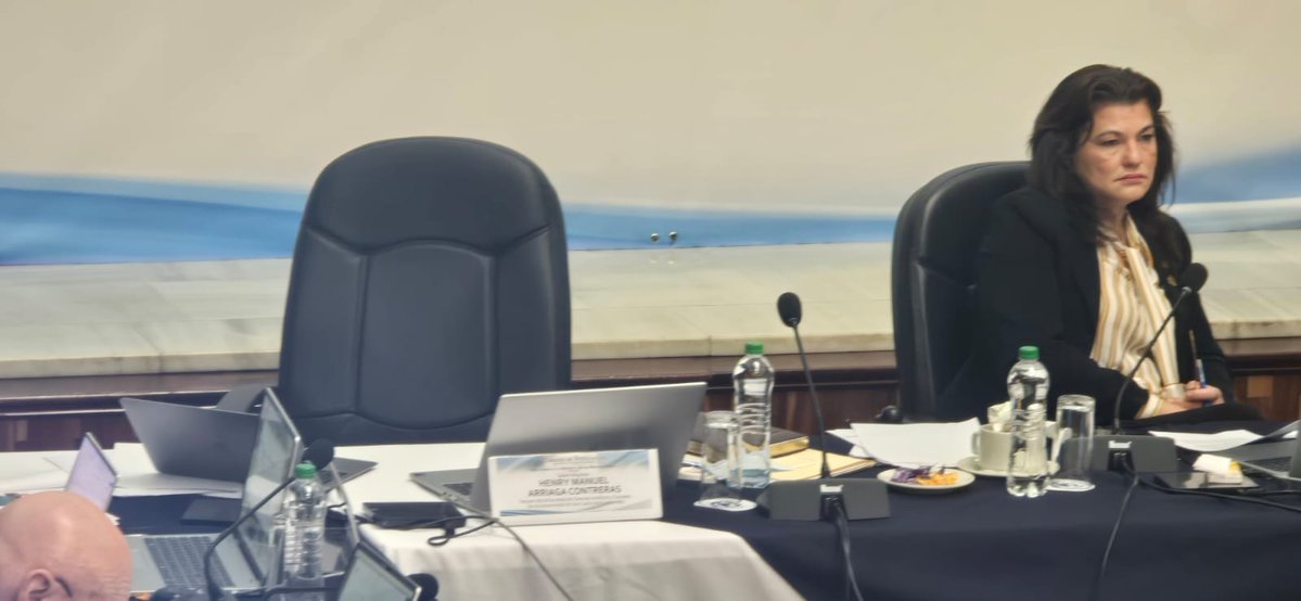 Diario La Hora tweet media