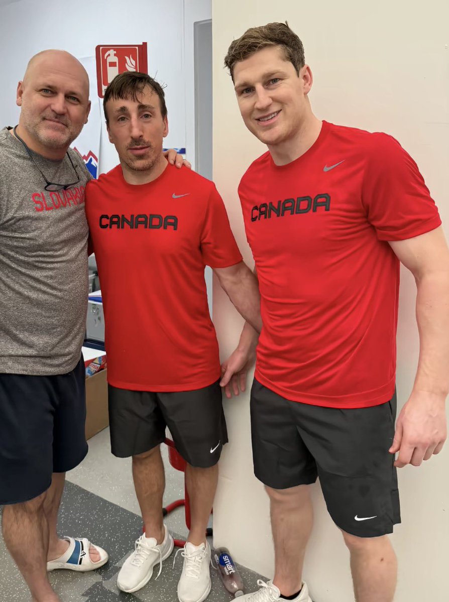 x - lexi tweet media