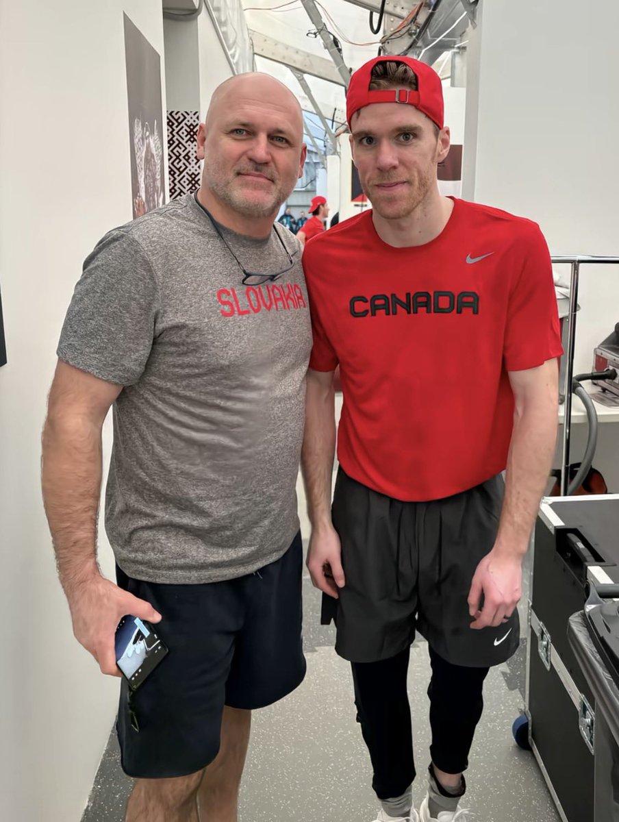 x - lexi tweet media