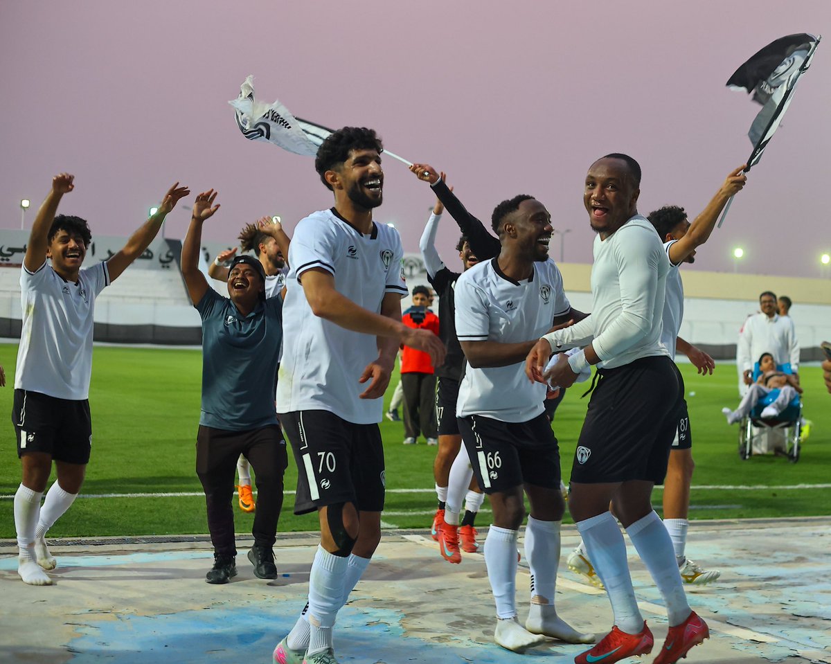 فارس tweet media