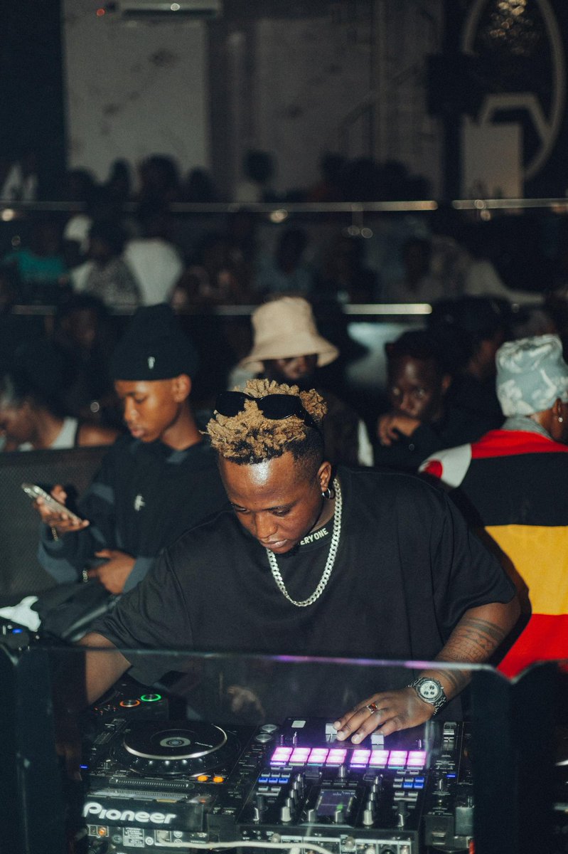 DJ MAGICTOUCHUG 🎛 tweet media