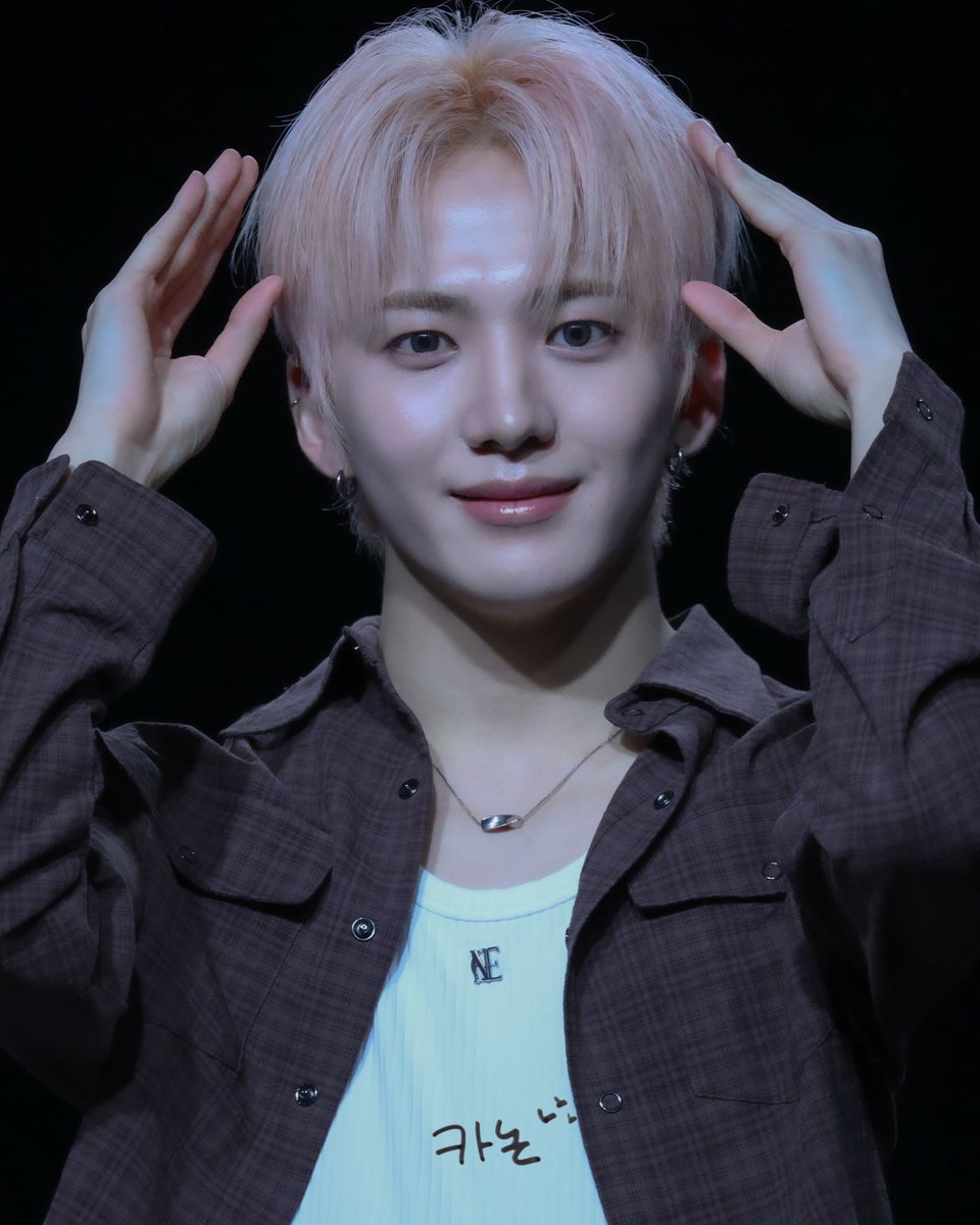 260213 싸이커스 민재

민재가 강아지얌🐾🦴

#싸이커스 #xikers #민재 #MINJAE 
#HAPPY_MINJAE_DAY