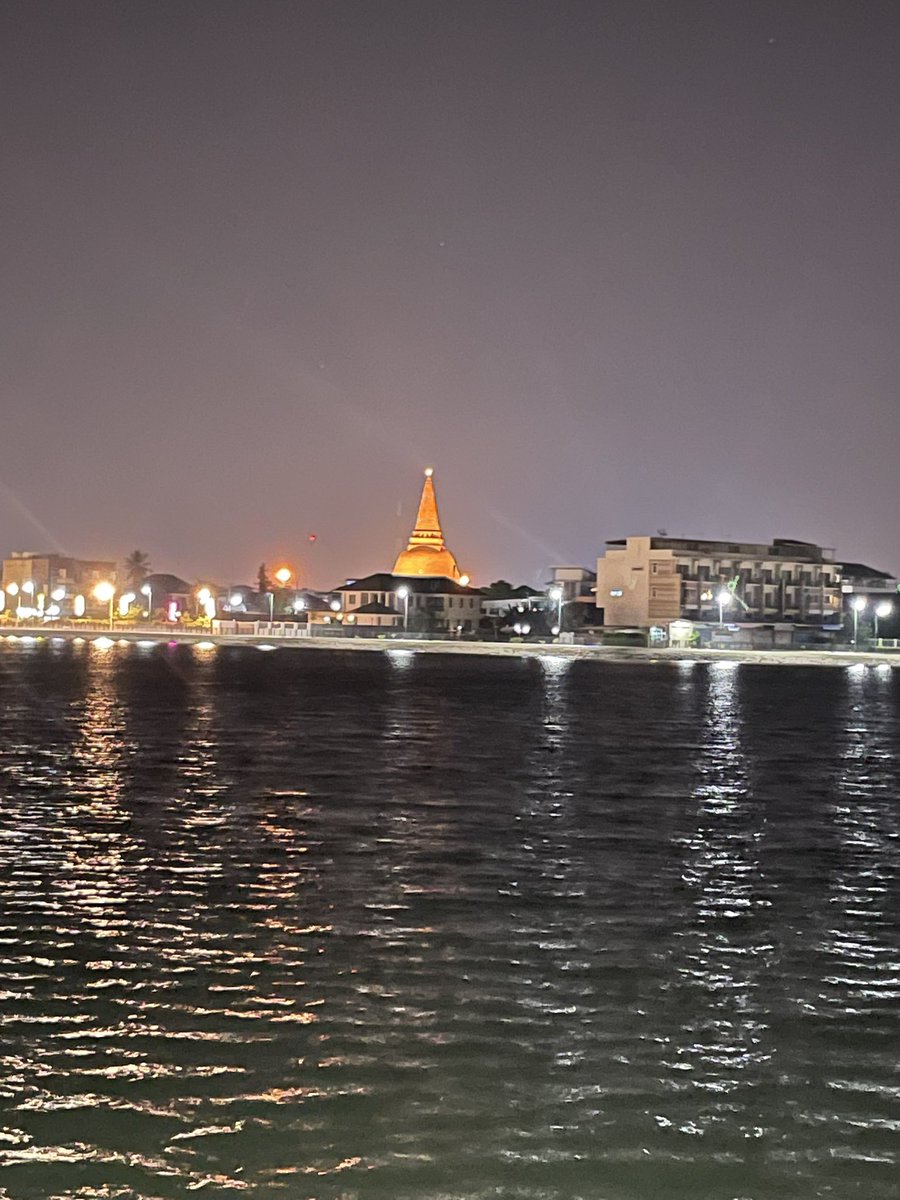 ความลับมุมมืด🇹🇭🏳️‍🌈 tweet media