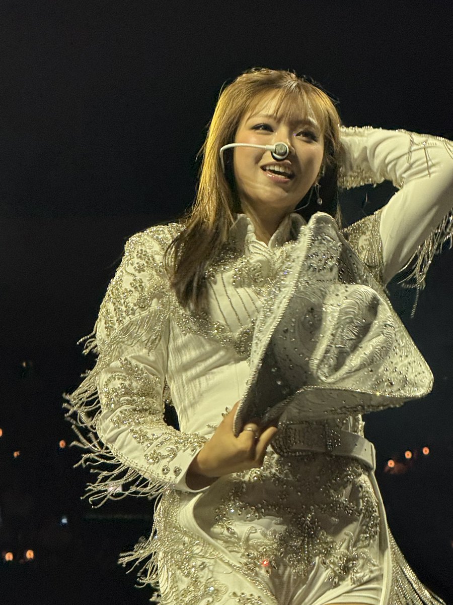 Lauren ⚔️ tweet media