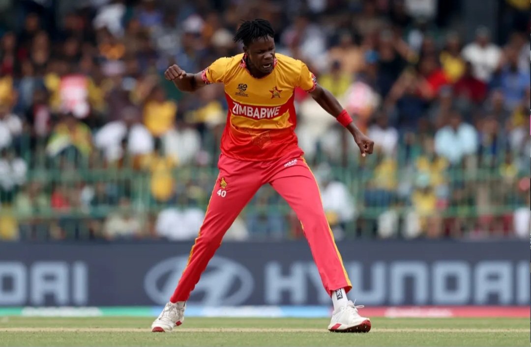 ~ U D I T ~ tweet media