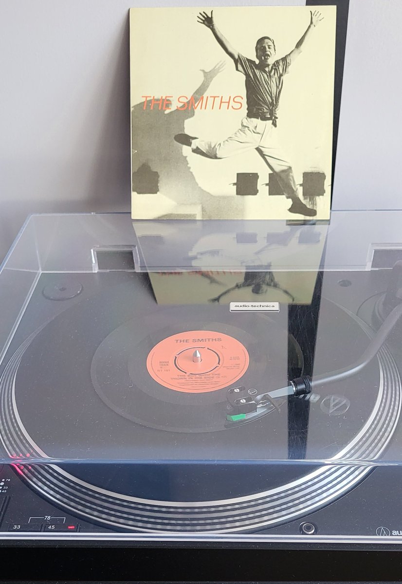 DavidGTato's tweet image. #Vinileando 

The Smiths THE BOY WITH THE THORN IN HIS SIDE
(Single, Edición UK, Push out center)
#TheSmiths #TheBoyWithTheThornInHisSide
#Asleep