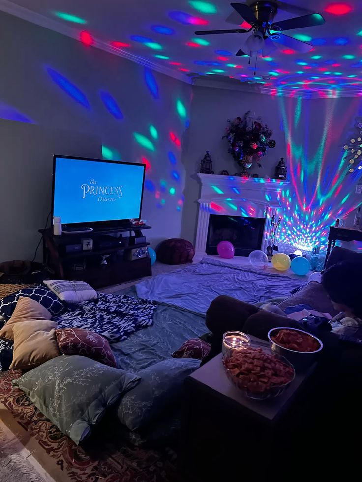 ACTOR AND COMEDIAN HANTA tweet media