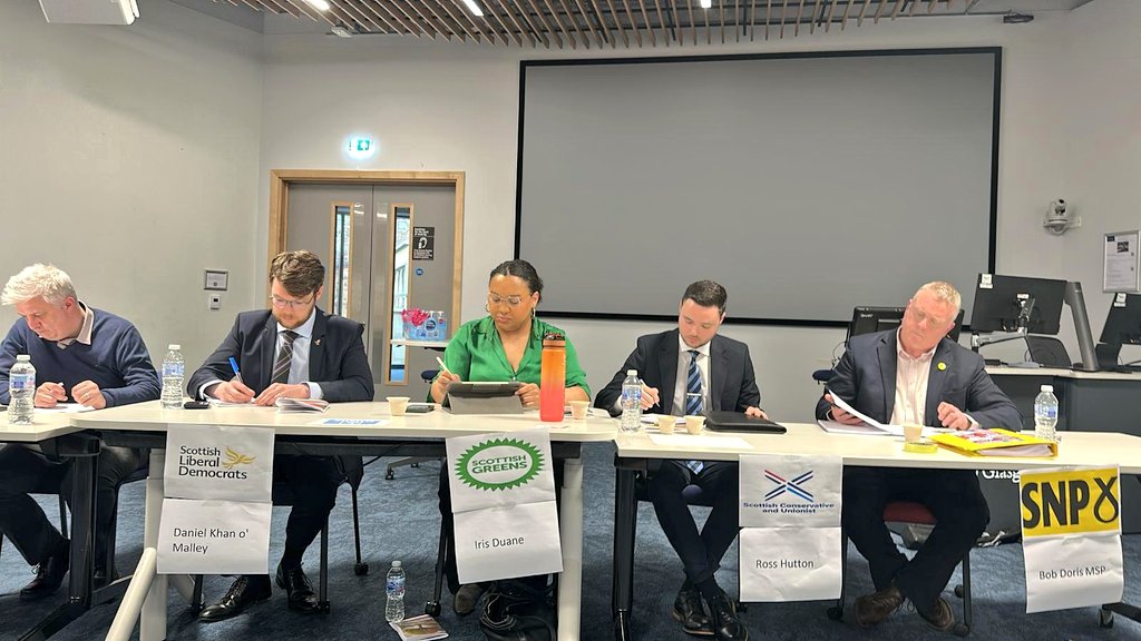 ScotHinduFdn's tweet image. Last night’s #Chai and #Hustings rolled into @UofGlasgow with the Student Hustings led by the Hindu Society, covered some serious ground. The students stepped up to challenge the status quo on:

#Edcation: Asking for a review and an end to the misappropriation of #Hinduism and