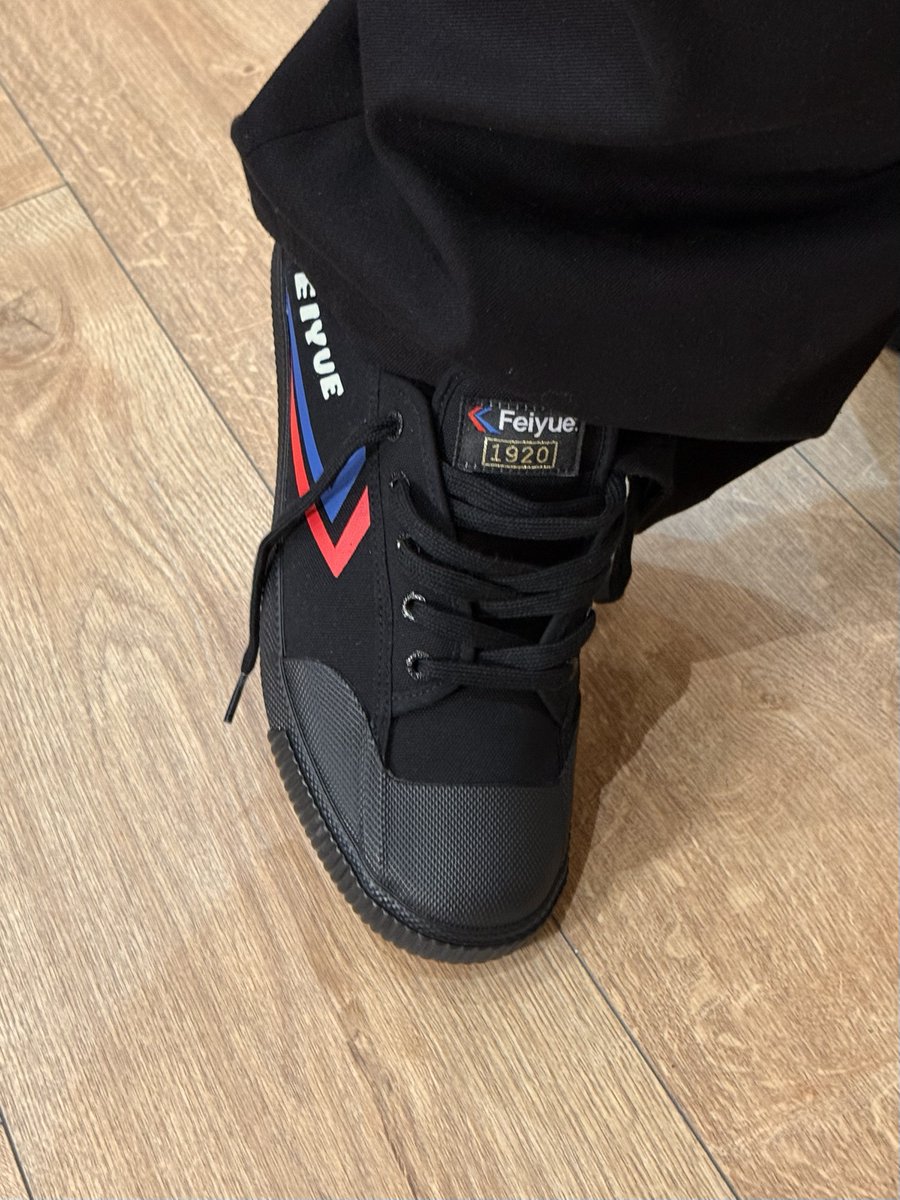 LONGUE VIE À TOUS MENNÉS ❤️ tweet media