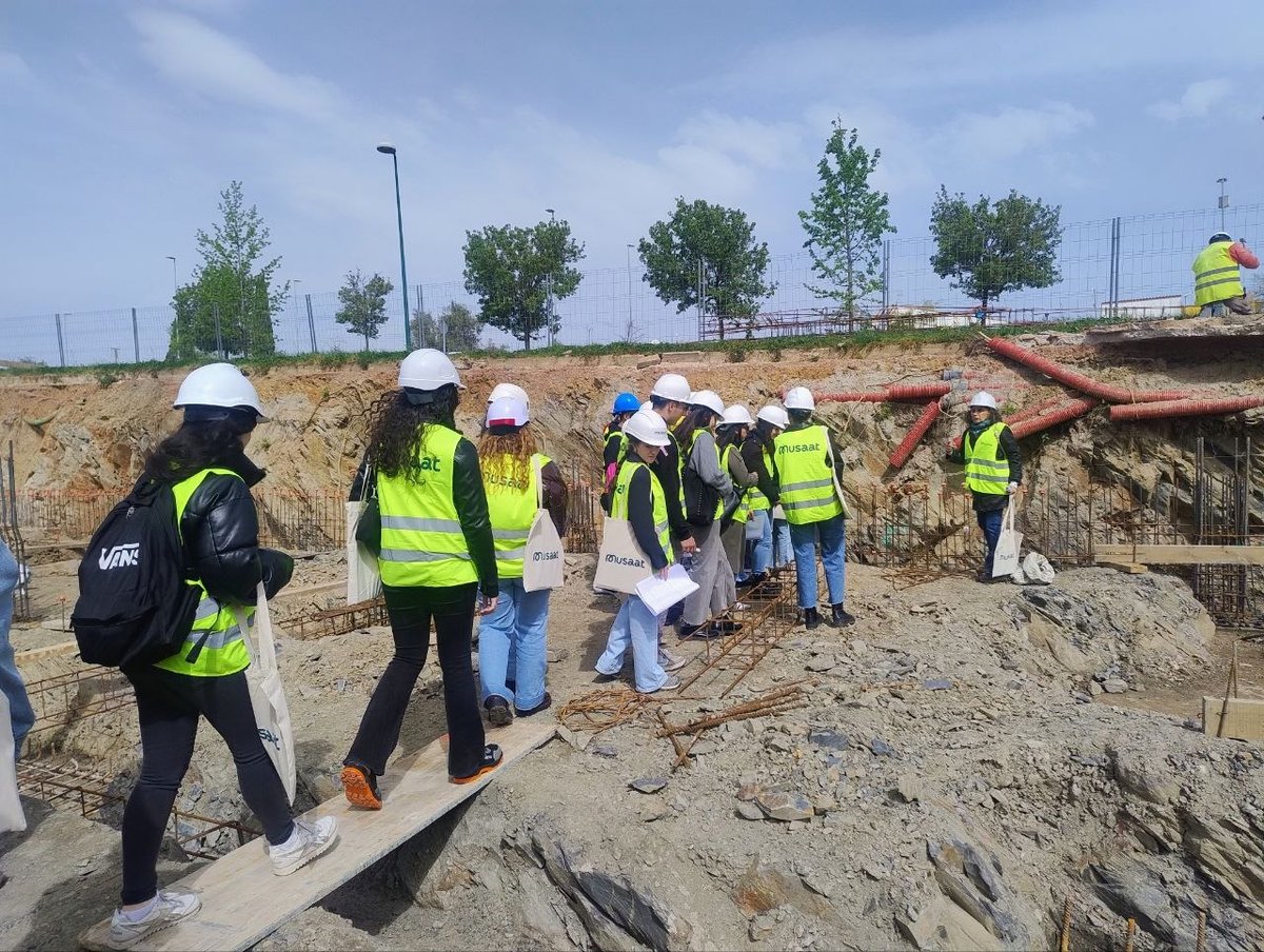 Escuela Politécnica CC tweet media