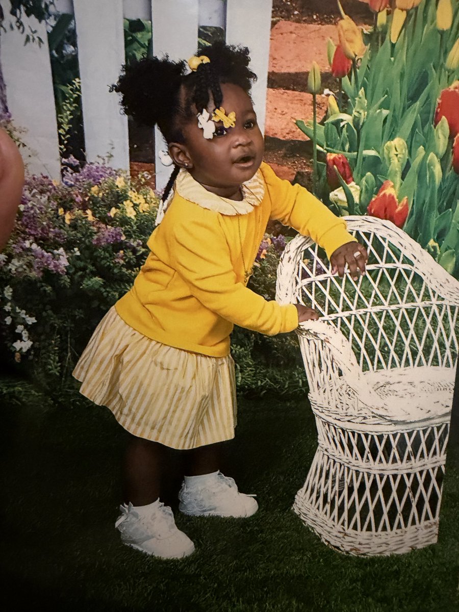 yklinaeeeho's tweet photo. she was so cute on Easter.😍😄 #cutesy🥰🥰 https://t.co/Bk2yE3LCdj