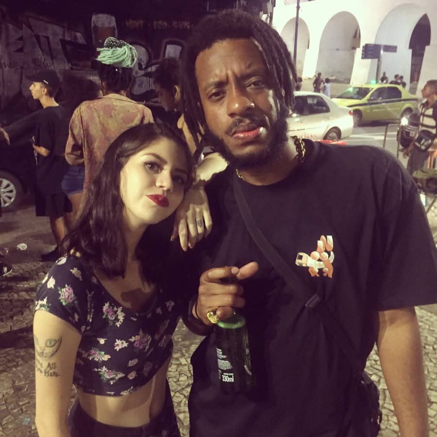 eu sou da época que o show era na Febarj e o ingresso era R$ 5,00, e no final ainda tinha resenha na lapa