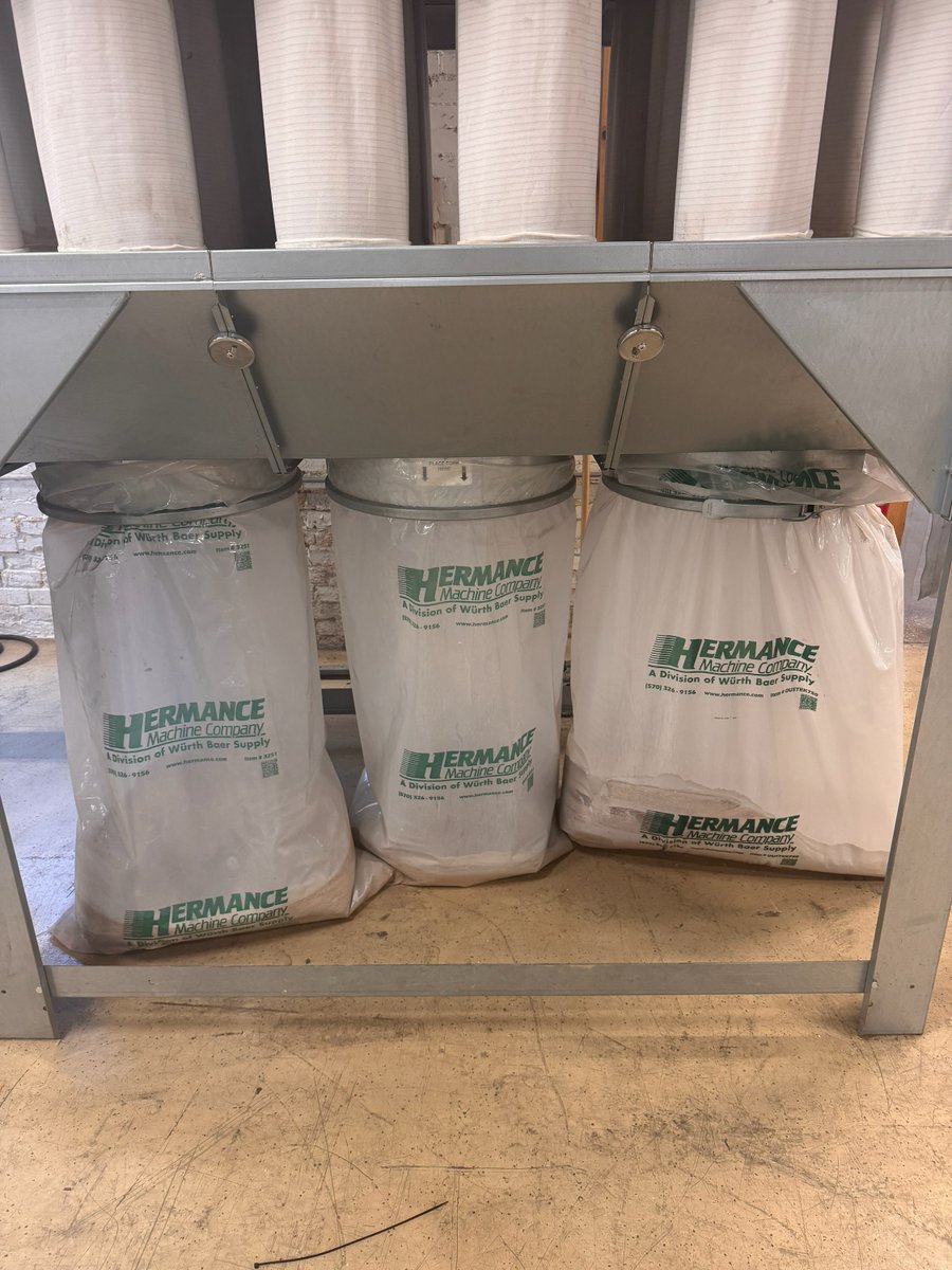Hermancemachine's tweet photo. We have dust bags in stock and ready to ship. Visit our website to find the right fit for your machine from brands like Nederman, Jet, Powermatic, Festool and more!

https://t.co/XMiIIYZI7c https://t.co/Jq2DusACdm