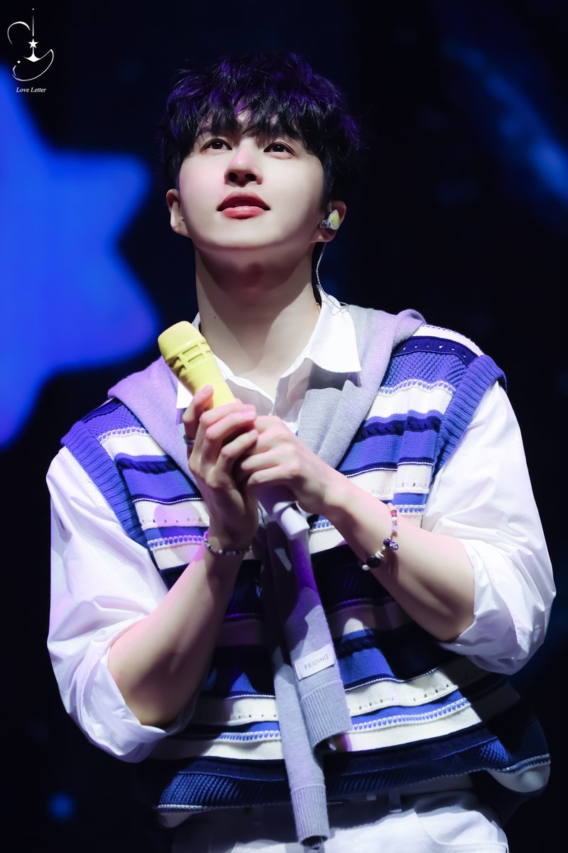 loveletter0524's tweet photo. 260403 사순별 첫공 켄 이재환

૮⁔•︡ ᴥ •︠⁔ა⊹܀☆

#빅스 #VIXX #켄 #KEN #이재환 #LeeJaeHwan #사순별

@jaehwany0406 https://t.co/Q6LKWgi72H